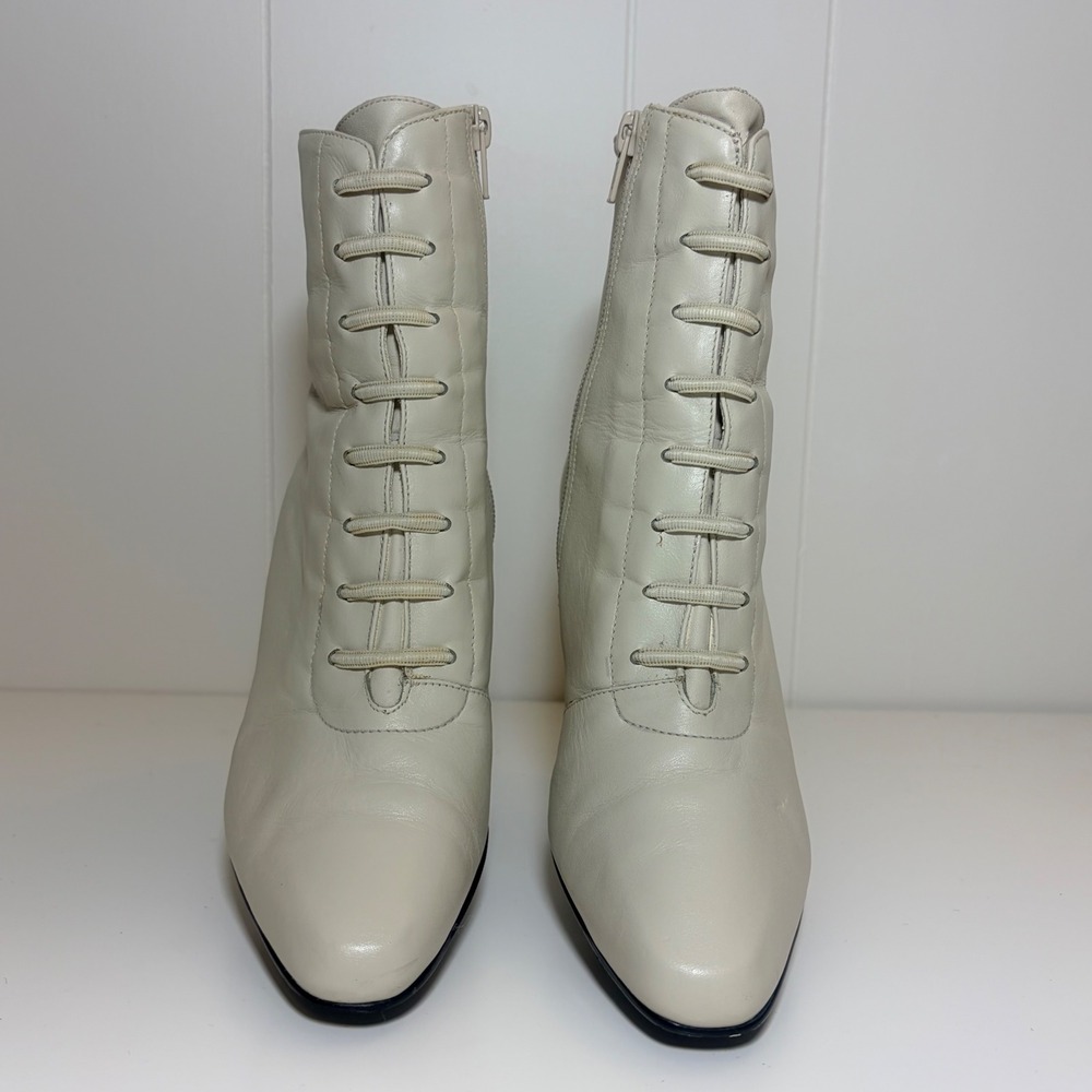 Amanda Smith Cream Leather Lace Up Kitten Heel Ankle Boots 8M Made in Brazil